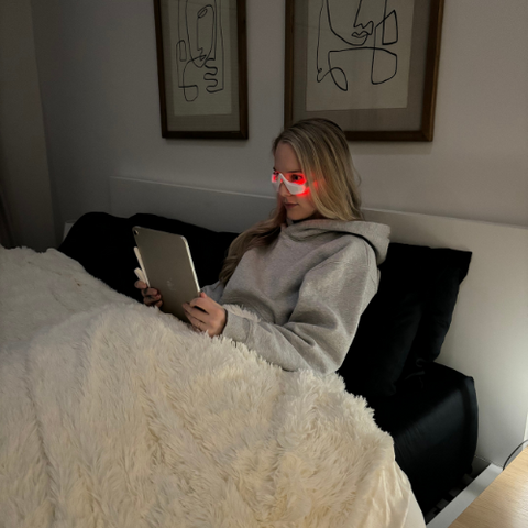 IGLOW Dark Circles Eraser E-Glasses